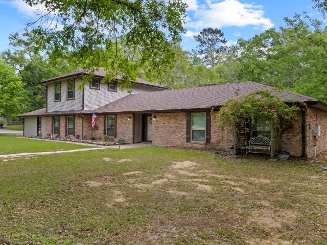 105 Jena Ln, Lumberton, TX 77657 | MLS #67626