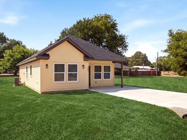 105 Oak Ridge Road