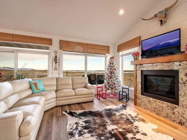 105 Lake DeSmet Road, Buffalo, US, WY