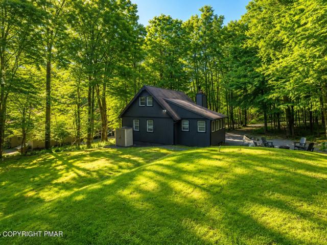 105 Lyman Lane
