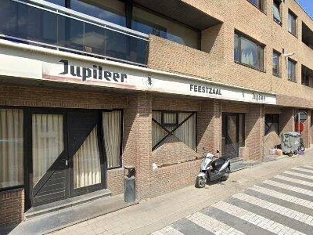 105 m2 apartment for rent in Oostrozebeke