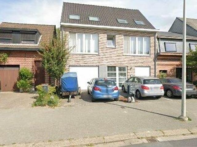 105 m2 apartment for rent in Ranst