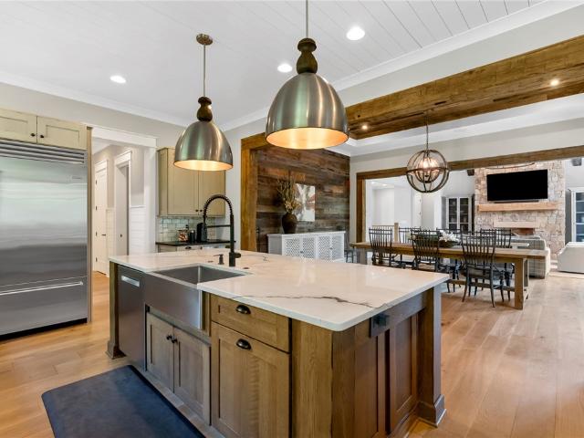105 Mountain Shore Trail