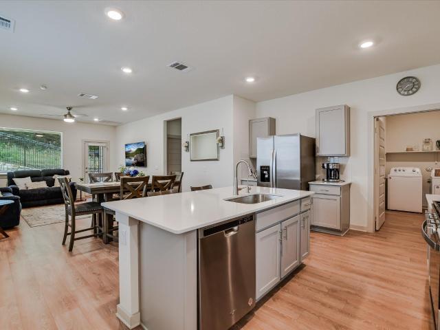 105 Merrick Rd
