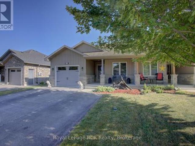 105 Milton Seiler Crescent, Minto, ON, N0G 2P0 house for sale | Listing ID X13619 | Royal LePage