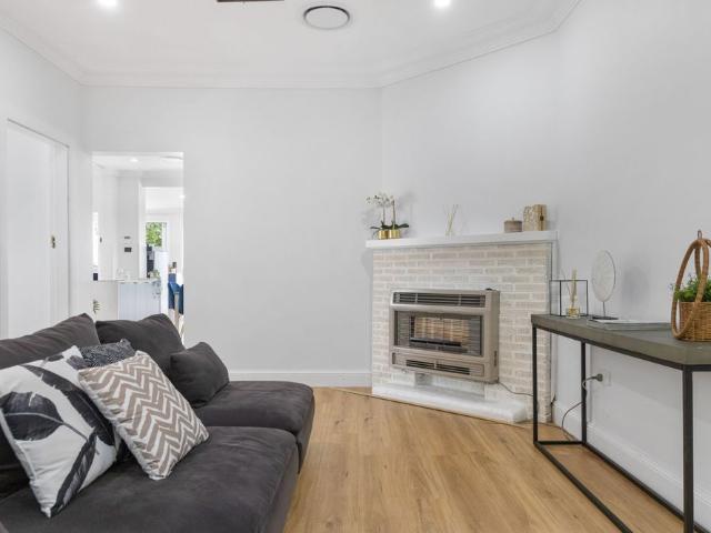 105 Mundy Street