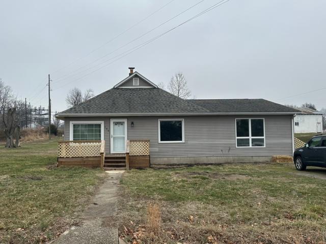105 N Epperson Drive