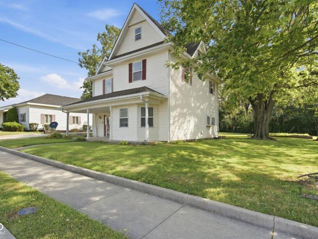 105 N Indiana Street