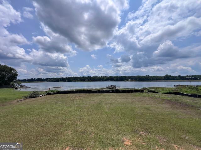 105 N Lakeshore Drive