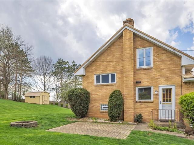 105 Northumberland Dr, Irwin, PA 15642 | MLS #1747