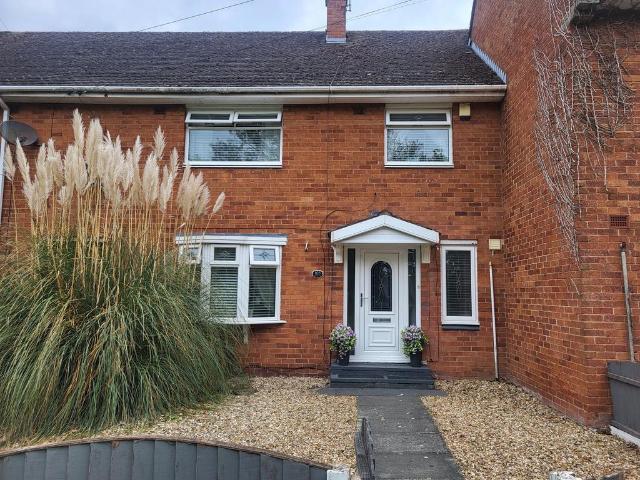 105 Northern Rise 2 bed terraced house to rent £1,100 pcm £254 pw