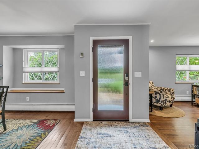 105 S Brentwood Street