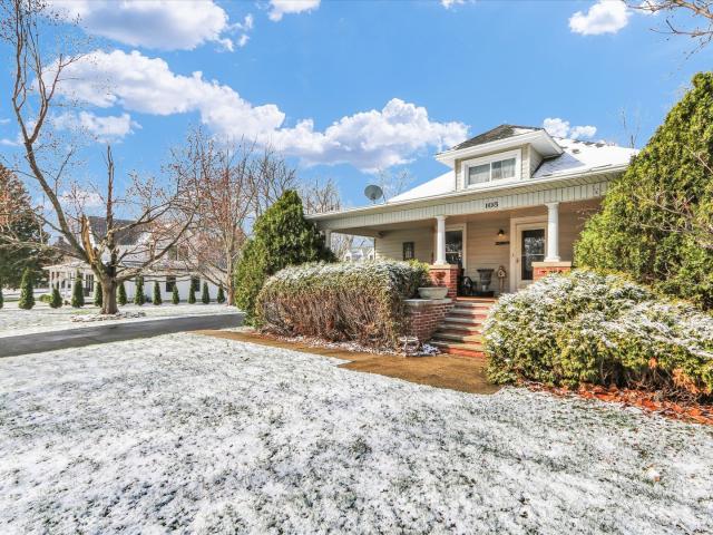 105 S Division Street