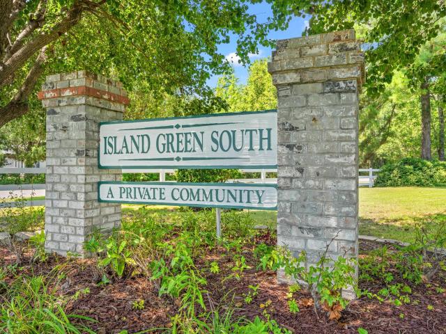 105 Saint Andrews Ct