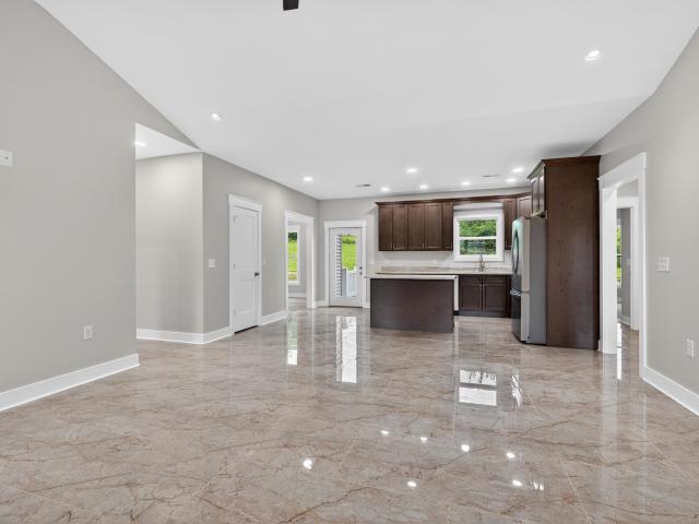 105 Stonegate Drive