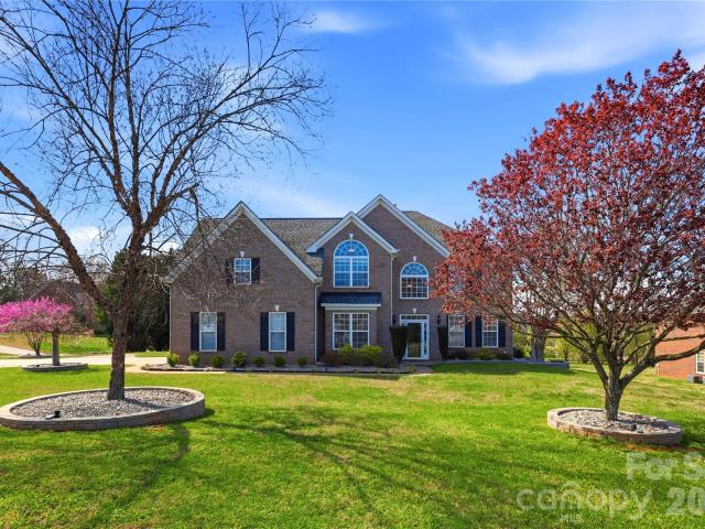 105 Summer Breeze Ct, Statesville, NC 28677 | MLS #4358