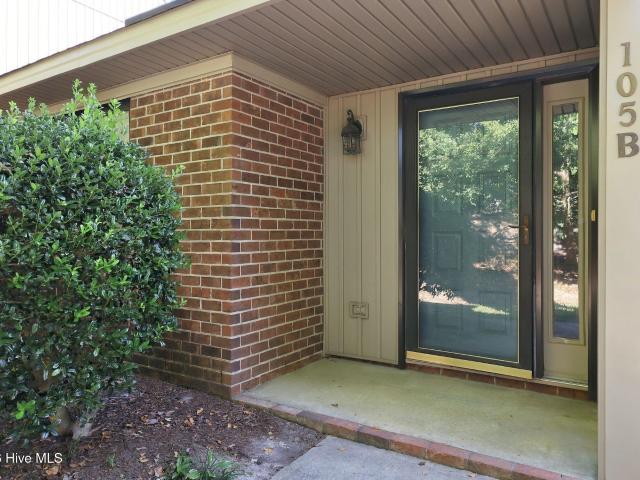105 Sunshine Lane # B
