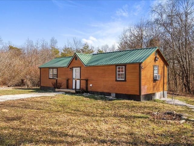 105 Patricia Rd