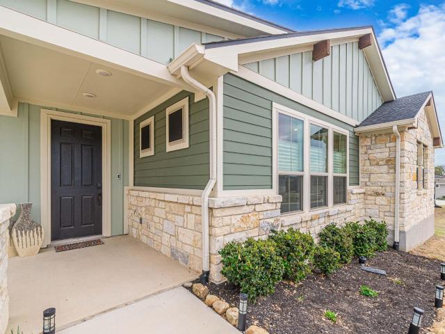105 Pelican Ln