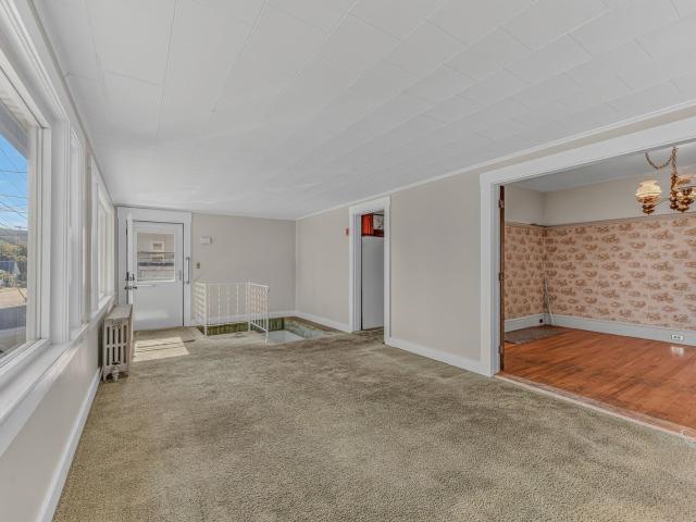 105 Pleasant Street