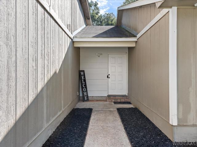 105 PRATT Drive
