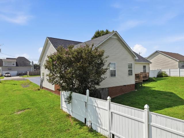 105 Prosperity Dr