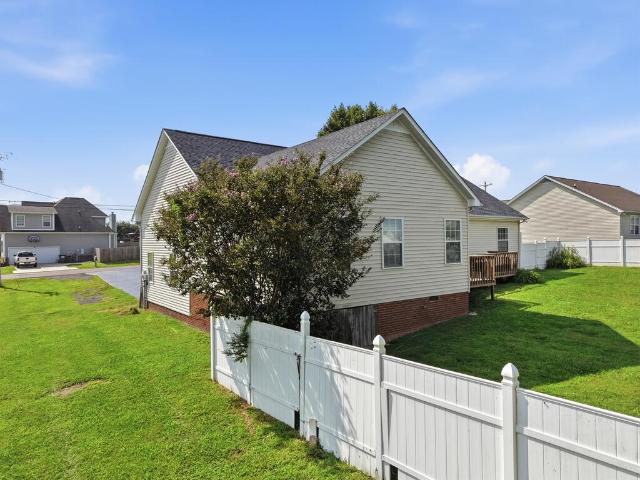 105 Prosperity Dr