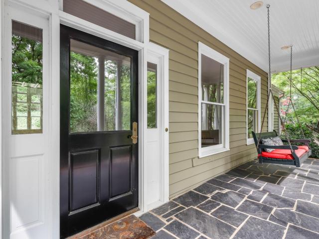 105 Redbud Lane