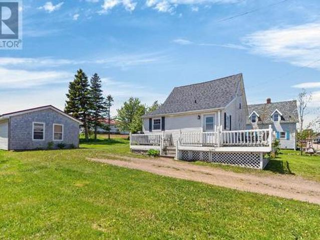105 Riverside Drive, North Rustico, PE, C0A 1X0 house for sale | Listing ID 202614 | Royal LePage