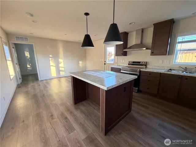 105 W Washington Avenue # 39