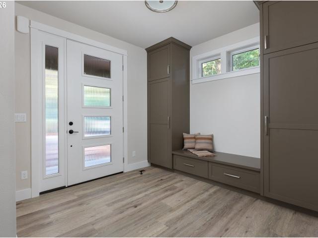 105 W Bay Point Rd, GlenedenBeach, US, OR