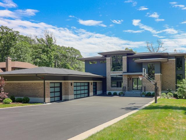 105 W Glendale Terrace