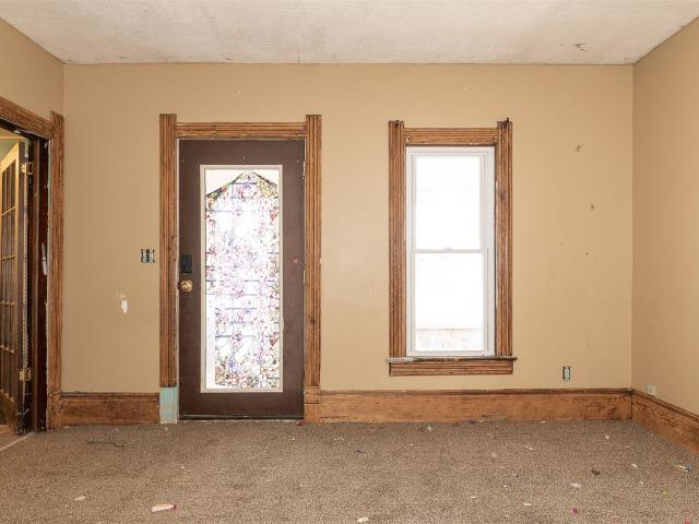 105 W John Street