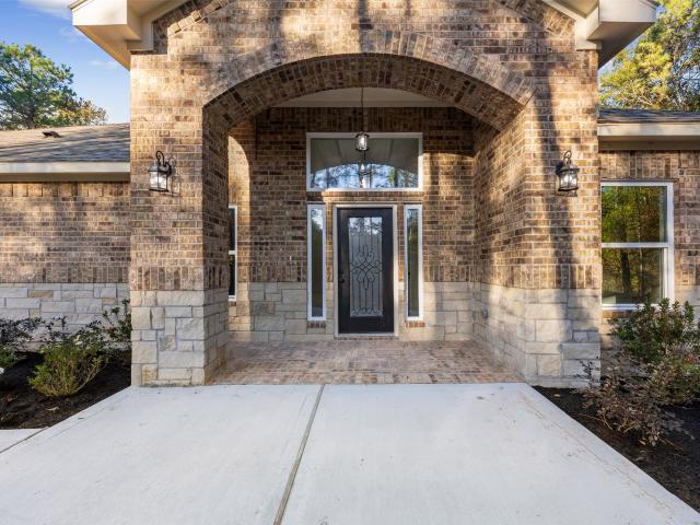 105 Wood Forest Lane