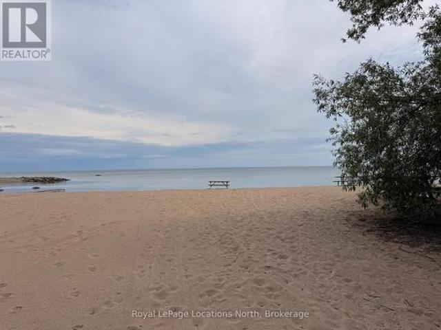 105 Woodland Park Road, Blue Mountains, ON, N0H 1J0 house for sale | Listing ID X13803 | Royal LePage