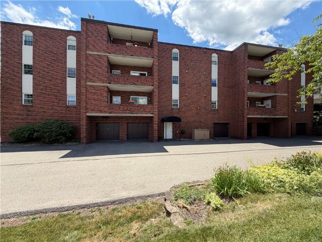 105 Woodstone Ln 61
