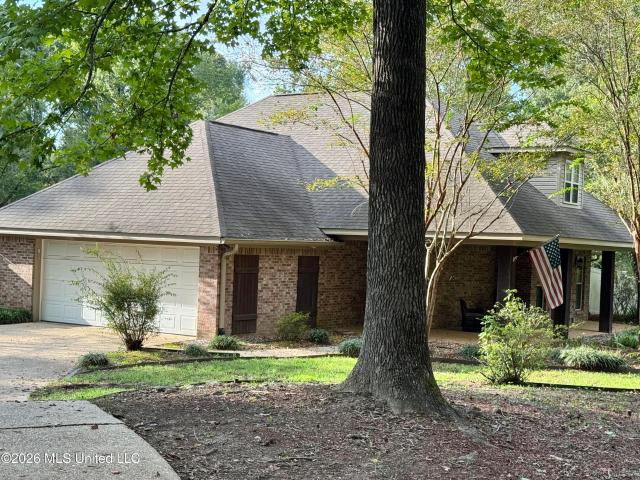 105 Walnut Circle