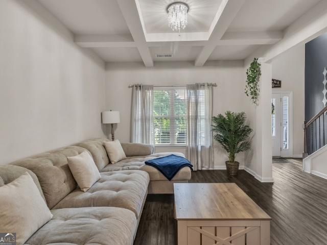 105 Westbury Drive