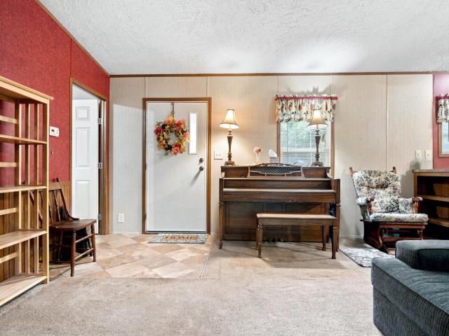 105 Whisperridge Ct