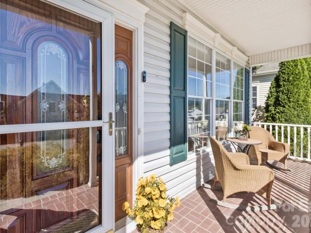 105 Willow Oak Drive