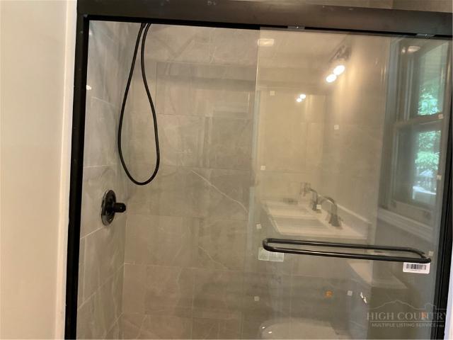 105 Upper Holiday Lane F224