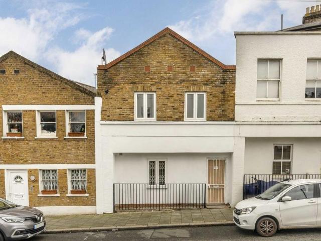 105a Gipsy Road, London, SE27 9QS, United Kingdom | 2 bed townhouse for rent #137643485 | Rentberry