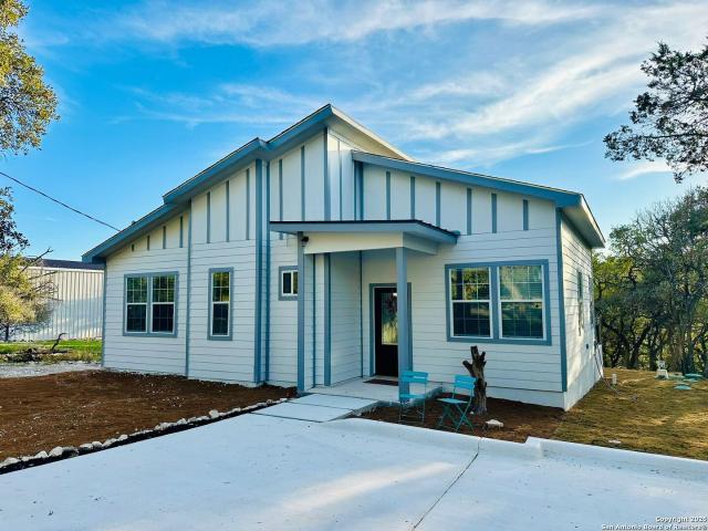 1064 Overbrook Ln, Spring Branch, TX 78070 | MLS #1968