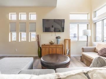 10653 1065 nd Pl S, Seattle, WA 98168 | MLS #2433