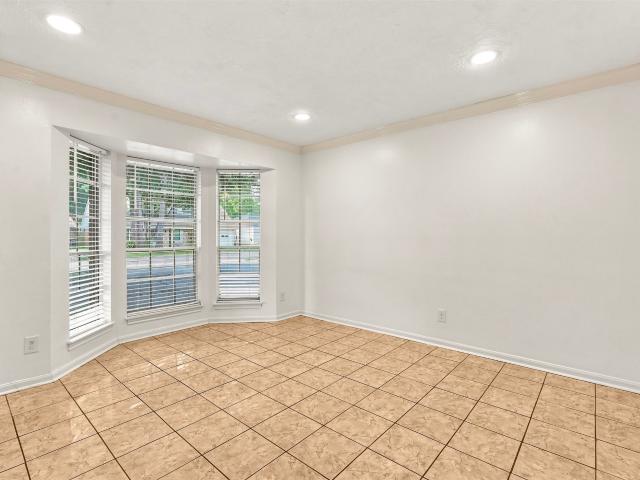 10652 Hazelhurst Drive 29