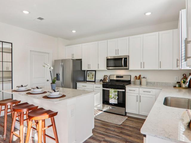 1065 Edison Road