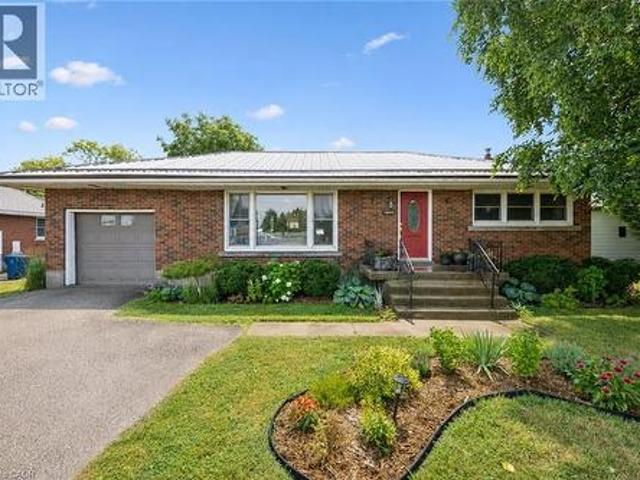 1065 Erie Street, Stratford, ON, N5A 6S4 house for sale | Listing ID 40843 | Royal LePage
