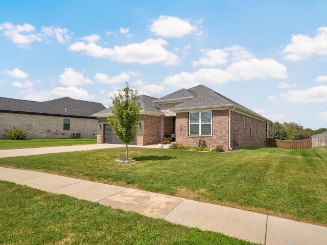1065 W Gaslight Drive