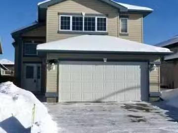 10660 125 Avenue, Grande Prairie, AB, T8V 8K8 house for sale.