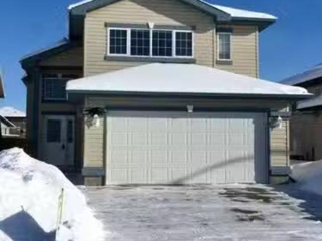 10660 125 Avenue, Grande Prairie, AB, T8V 8K8 house for sale.